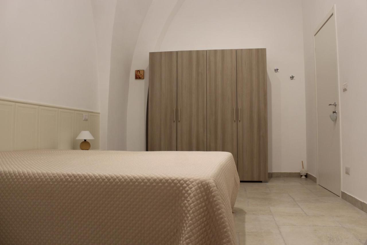 B&B Bianco Apartments Orta Nova Екстер'єр фото